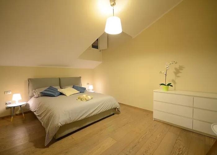 Couette-café Portanova 4*